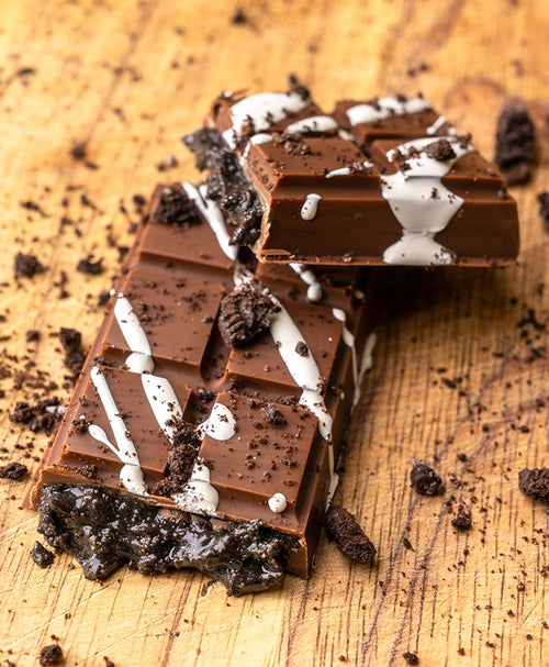CBD Infused Dubai Chocolate Bar - Cookies & Cream